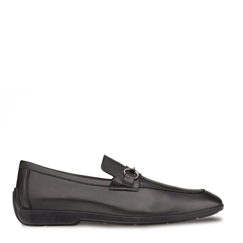 Men's Mezlan Apron Ornament Loafers with a rubber sole.